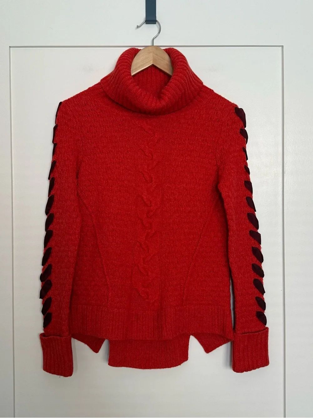 Veronica Beard Sweater Womens Sz S Red Cable Knit Turtleneck 100% Wool Pullover